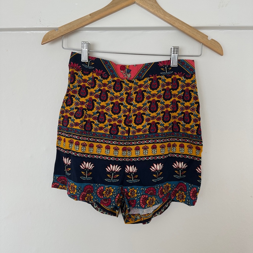 Free People Novella Royale High Waisted Luna Shorts Small Boho Floral Print
